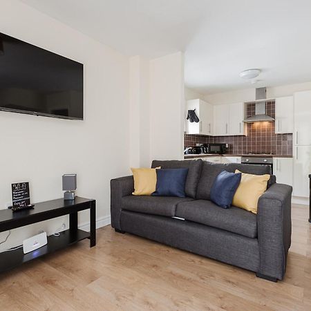 Oxheys House - 5 Bedrooms Contractors Parking Preston  Pokoj fotografie
