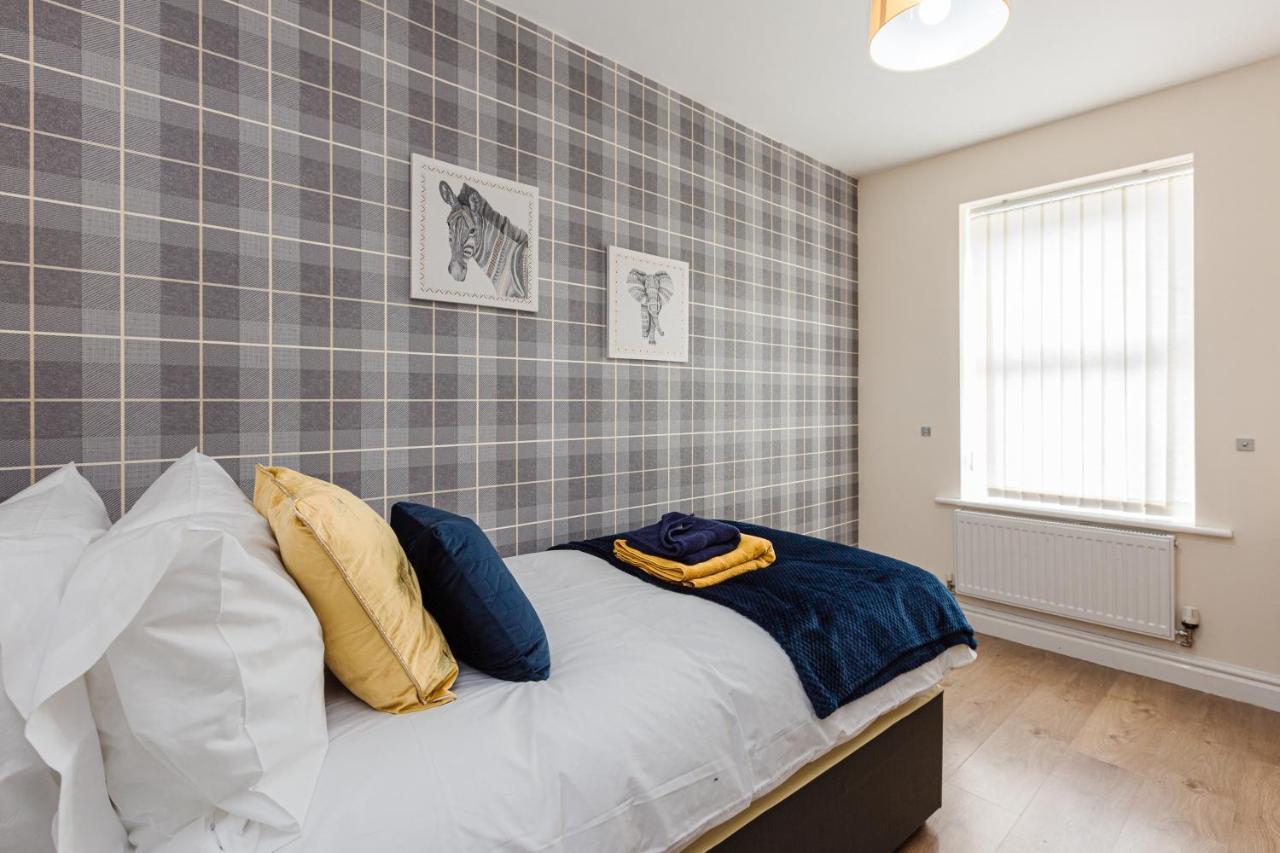 Oxheys House - 5 Bedrooms Contractors Parking Preston  Exteriér fotografie