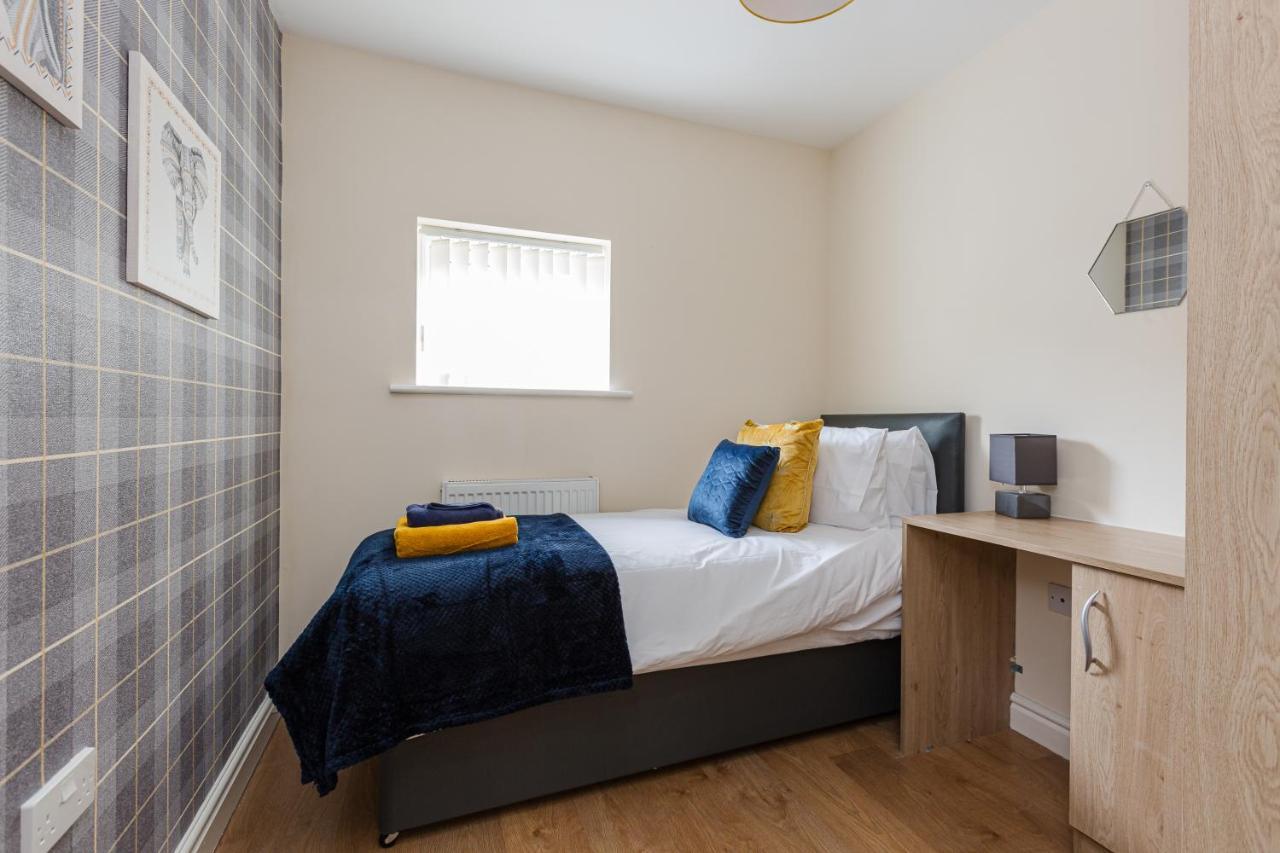 Oxheys House - 5 Bedrooms Contractors Parking Preston  Exteriér fotografie